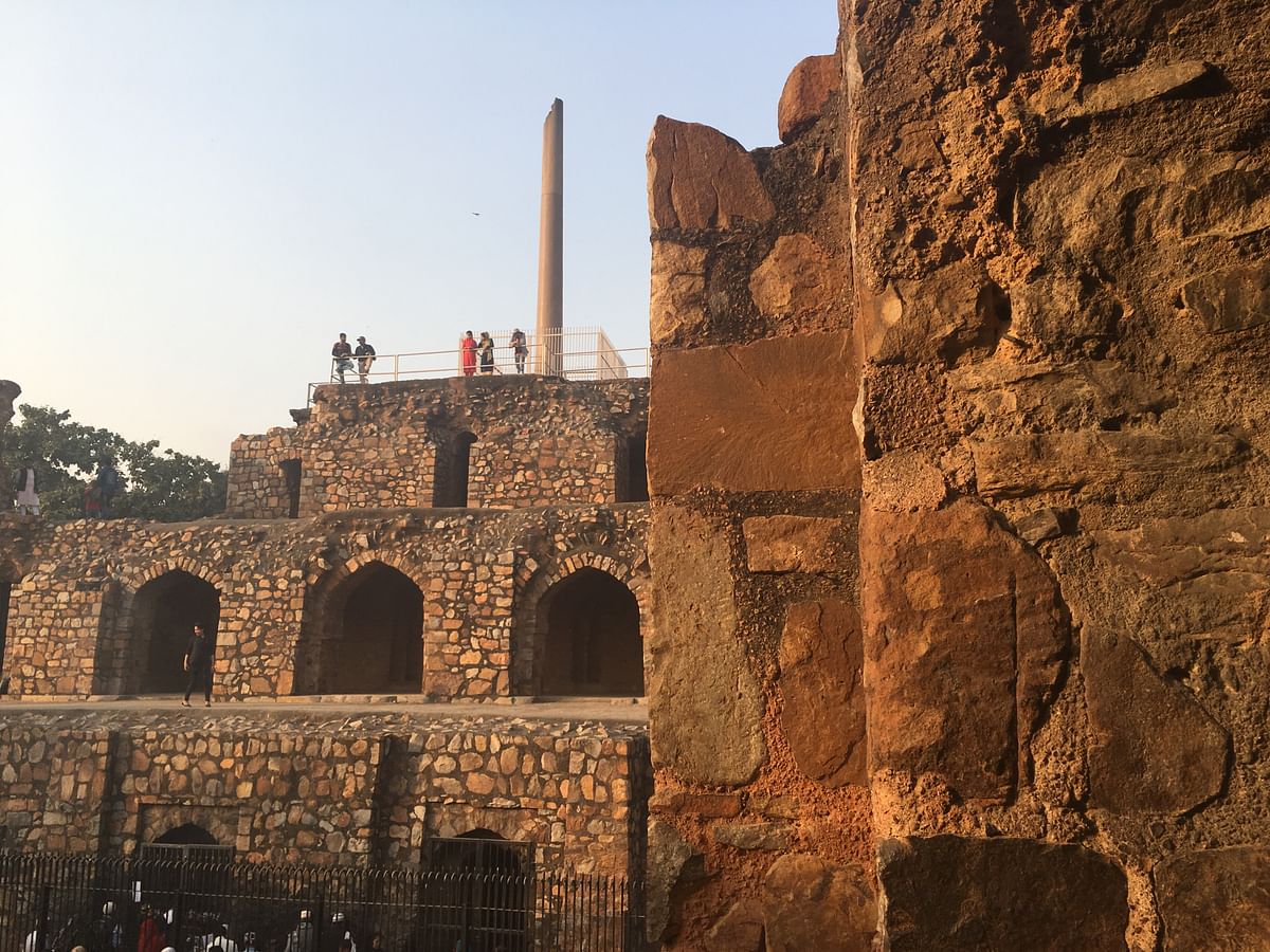 Feroz Shah Kotla fort is home to Djinns, and it is here that the devout come to seek solutions to their problems. 