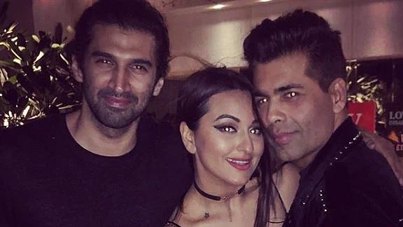 Aditya Roy Kapur, Sonakshi Sinha & Karan Johar look ready to party all night long. 