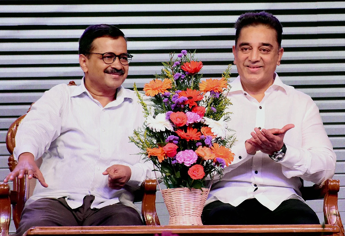 Delhi CM Arvind Kejriwal with actor-politician Kamal Haasan at his party launch.