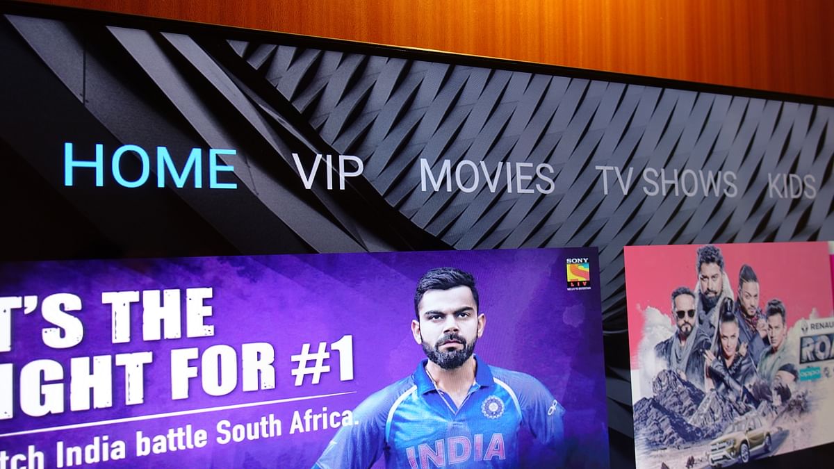 The first Mi TV from XIaomi comes to India, and it’s got a price tag that’d excite anyone. 