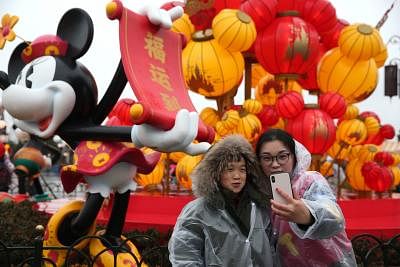 Chinese celebrate Year of the Dog's start