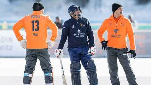 As temperatures plummeted to -12°C on 8-9 February, two teams – Team Royal and Badrutt Palace Diamond – took part in a pair of T20 matches.