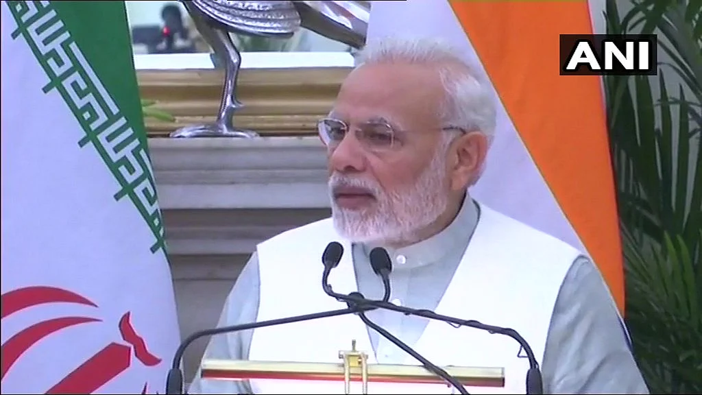PM Modi & Iranian Prez Rouhani Ink Nine MoUs, Issue Joint Stamp