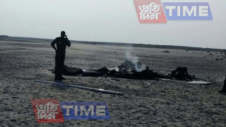 Local reports suggest IAF officials are at the crash site to assess the damage.
