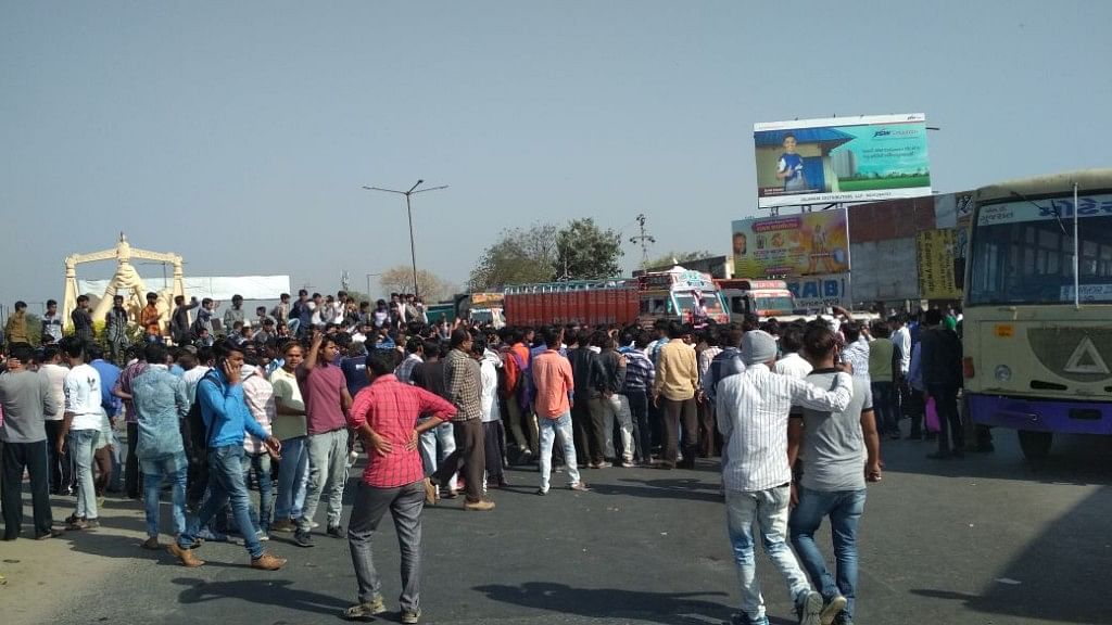 Dalit mob blocks Ahmedabad Mehsana Highway on Saturday after Bhanubhai Vankar’s death