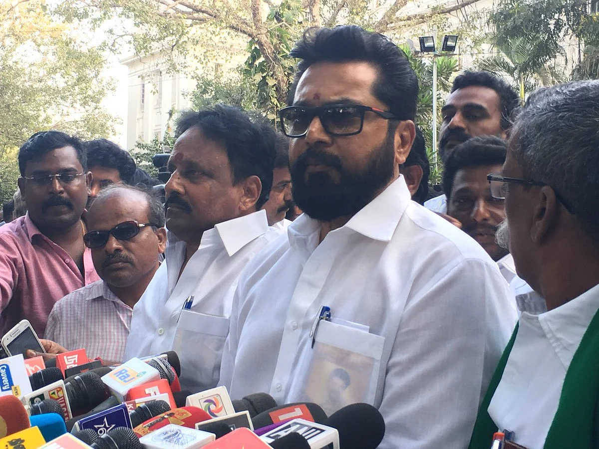 AIADMK Calls All-Party Meet to Discuss Cauvery Dispute Verdict