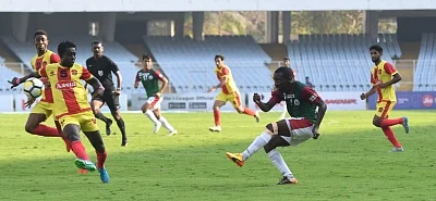 Kolkata: Players in action during an I-League match between Gokulam Kerala FC and Mohun Bagan AC at the Salt Lake Stadium in Kolkata on Feb 12, 2018. (Photo: IANS)