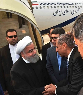 Hyderabad: Iranian President Hassan Rouhani being recived by Telangana Governor E.S.L. Narasimhan at Begumpet Airport in Hyderabad on Feb 15, 2018. (Photo: IANS)