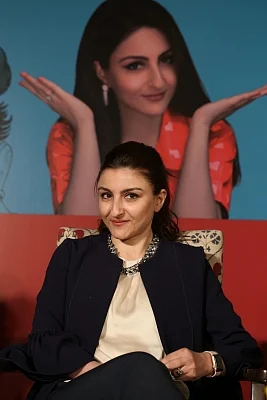 New Delhi: Actress Soha Ali Khan during a programme organised to interact with audience regarding her debut book "The Perils of being Moderately Famous" at Bikaner House in New Delhi, on Jan 17, 2018. (Photo: Amlan Paliwal/IANS)