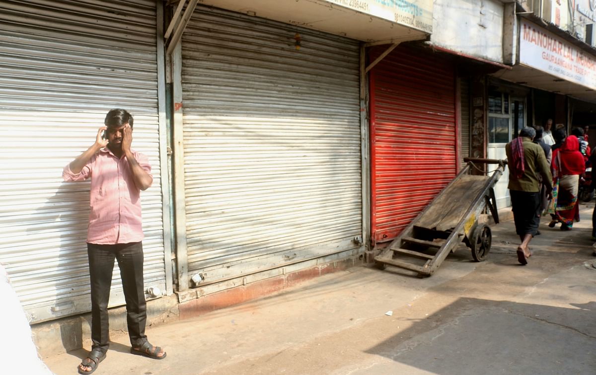Sealing drive is on against shops using residential areas for commercial purposes without paying conversion charges.