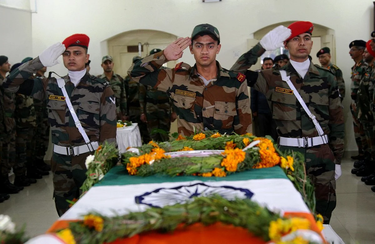 JCO Madan Lal’s Son (Center) at his father’s wreath laying ceremony.