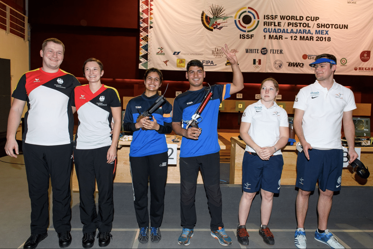 16-year-old Manu Bhaker partnered with Om Prakash Mitharval to finish first in the 10m Air Pistol mixed team event.