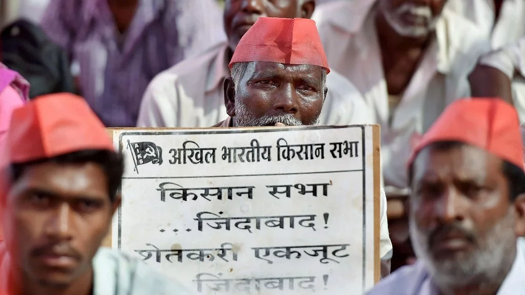 Farmers participate in a long march organised by the All Indian Kisan Sabha (AIKS) at Azad Maidan in Mumbai on 12 March.