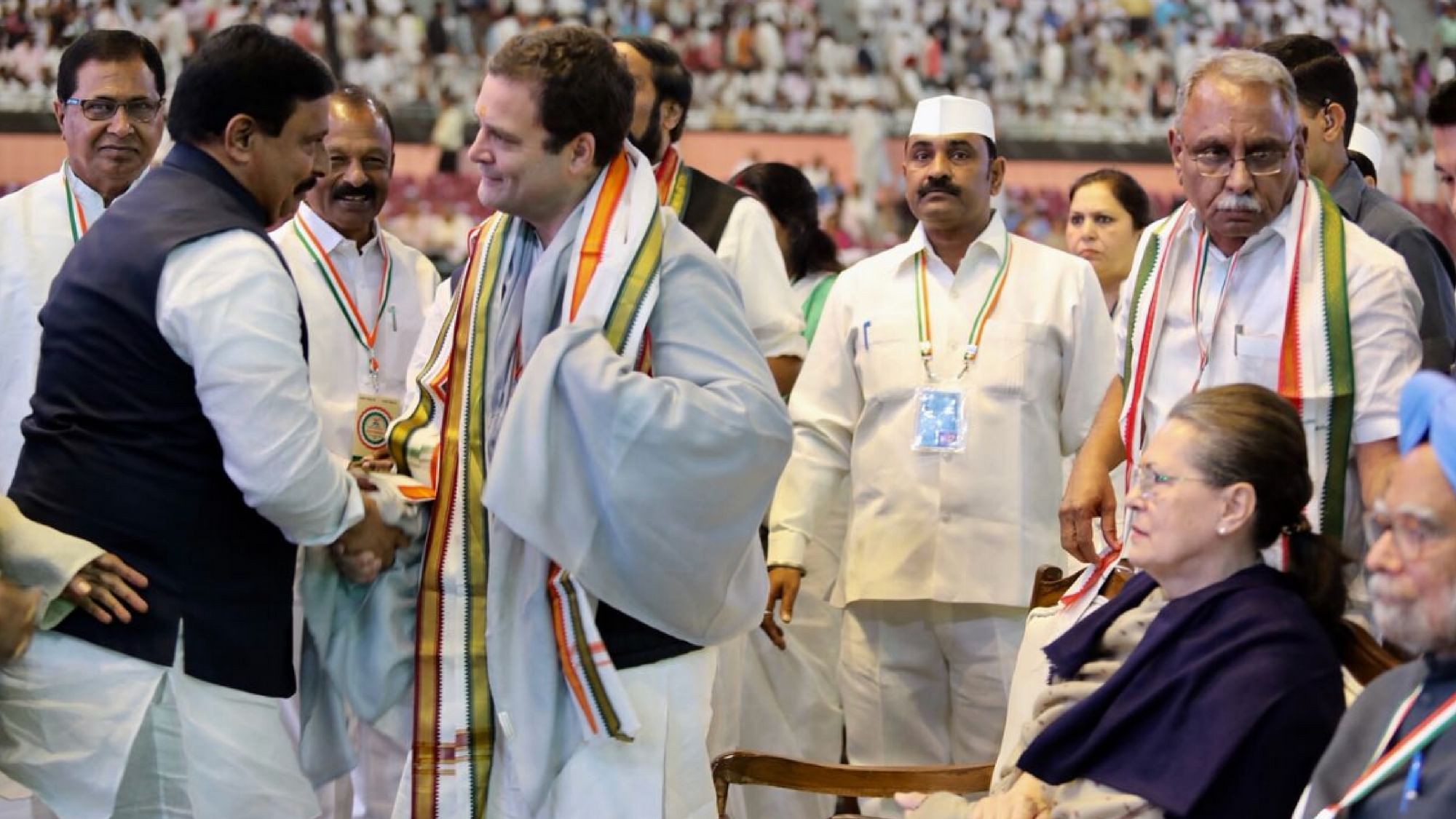 Delegates from Andhra Pradesh greet Sonia Gandhi, Dr Manmohan Singh and Rahul Gandhi on the occasion of Ugadi.