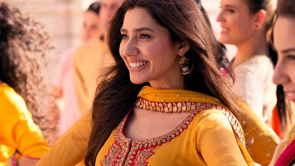 Mahira Khan is killing it with her dance moves.&nbsp;