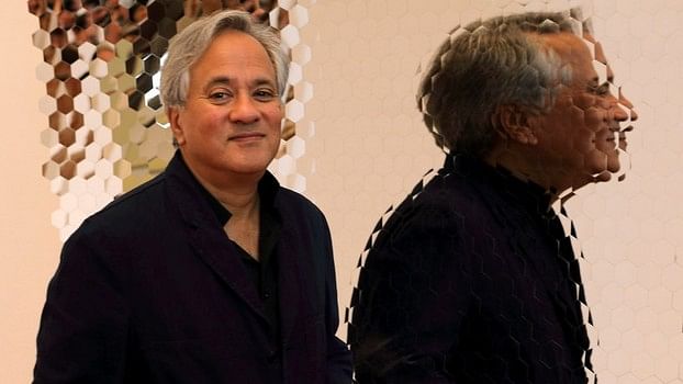 Meet Anish Kapoor, the Sculptor Wizard Who Dares to be Provocative