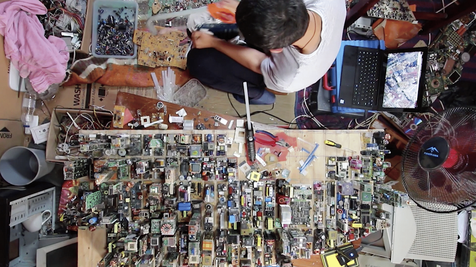 Replica of Midtown Manhattan created in 5 long months using nothing but E-waste products.&nbsp;