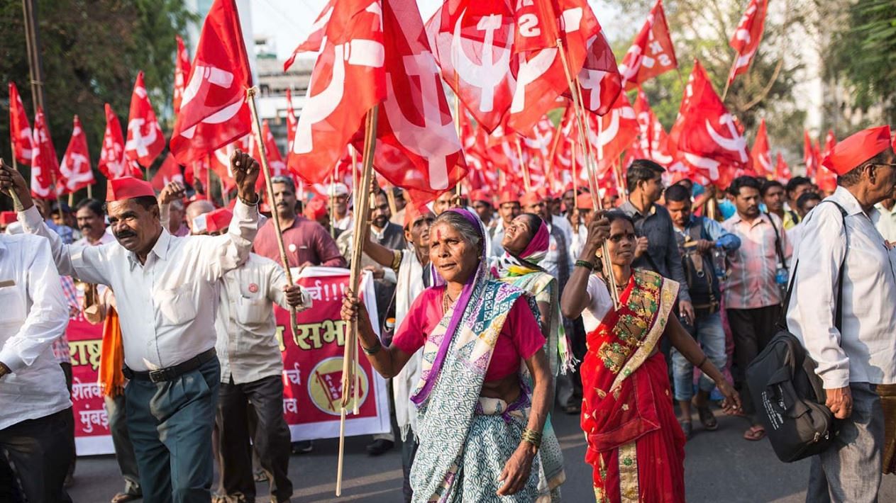30,000 farmers march to Mumbai. (Photo: Facebook)