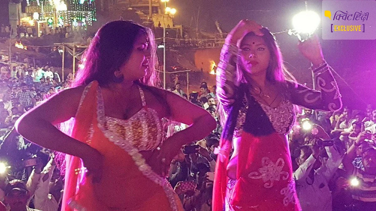 On Saptmi (7th night of the moon) during Chaitra Navratri, sex workers dance between the funeral pyres all night. 