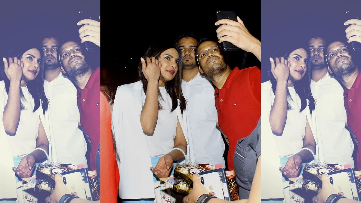 In Pics: Priyanka Chopra Greeted by Fans as She Returns to India