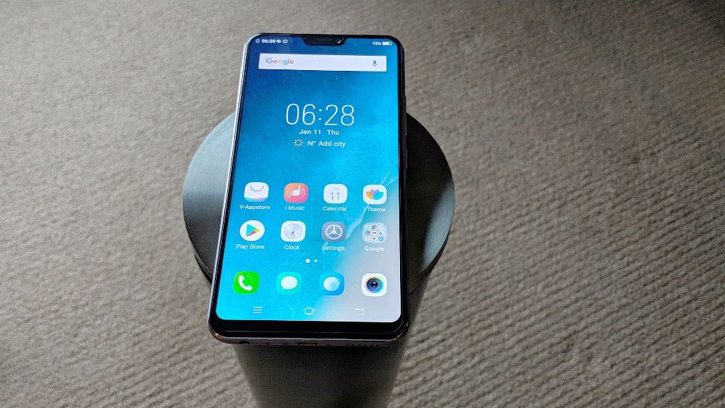 Vivo V9 is their first flagship phone in India for 2018.&nbsp;