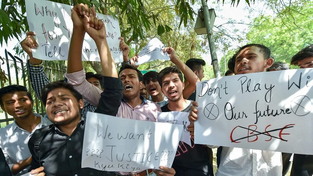 Students protest at Jantar Mantar in New Delhi over re-test after CBSE Class X Mathematics and Class XII Economics paper leaked.&nbsp;