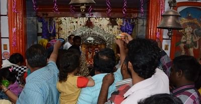 Lucknow: Devotees throng the Badi Kali Mandir on the first day of Navratri. (File Photo: IANS)