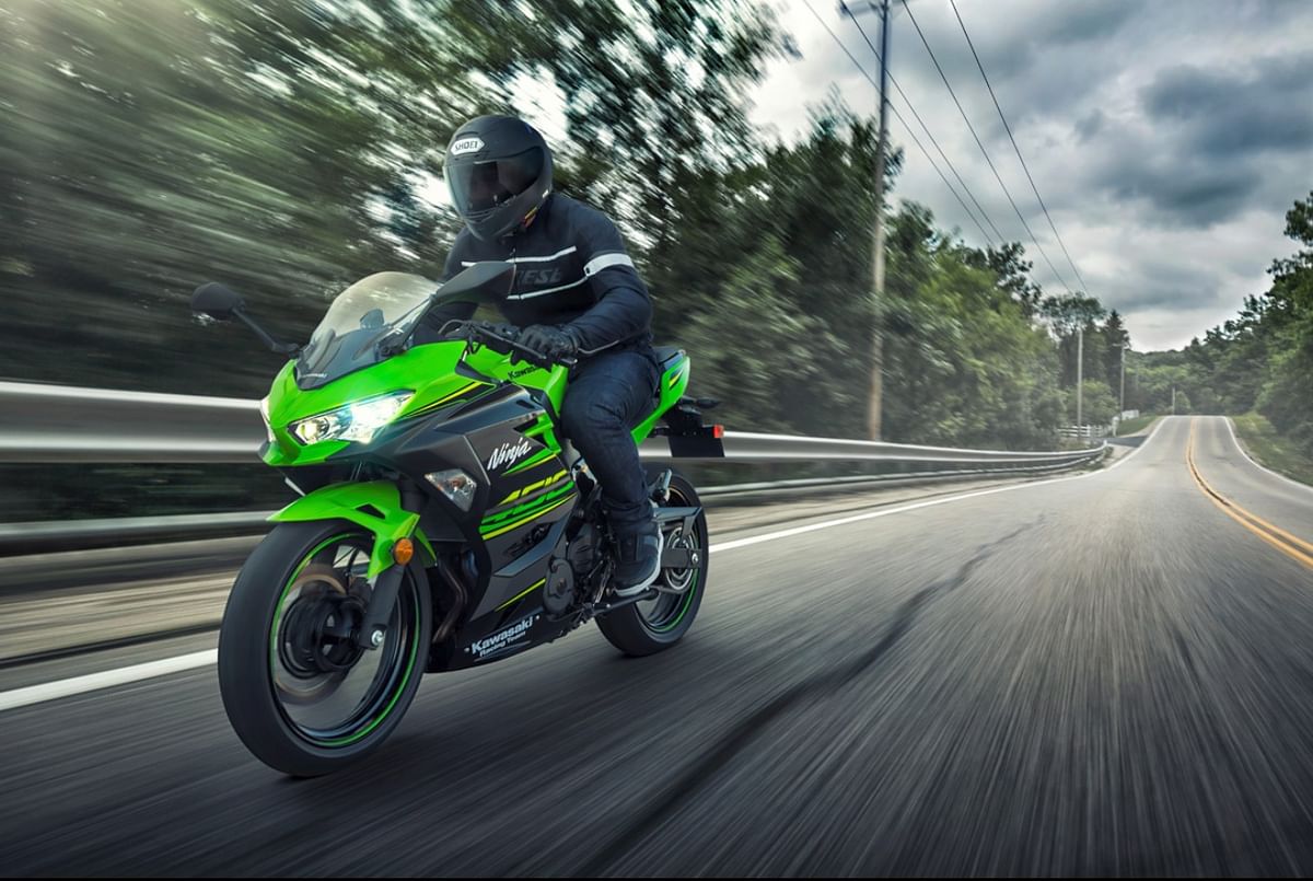 The Kawasaki Ninja 400 is a middle-weight sports bike, which puts quite a premium on exclusivity.