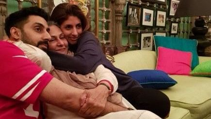 Amitabh Bachchan shares special moments on Twitter as wife Jaya Bachchan turns 70 and more stories.