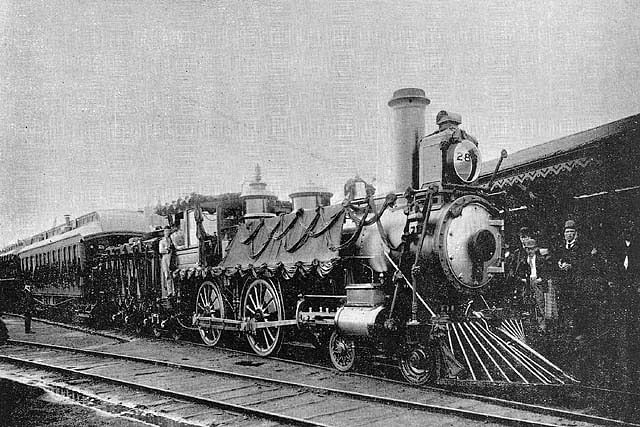 The first passenger train ran from Bori Bunder (CST) to Tannah (Thane) on 16 April, 1853. 