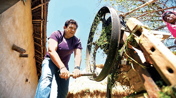 Actor Rajesh Kumar has taken up farming in a big way in Barma, Bihar.