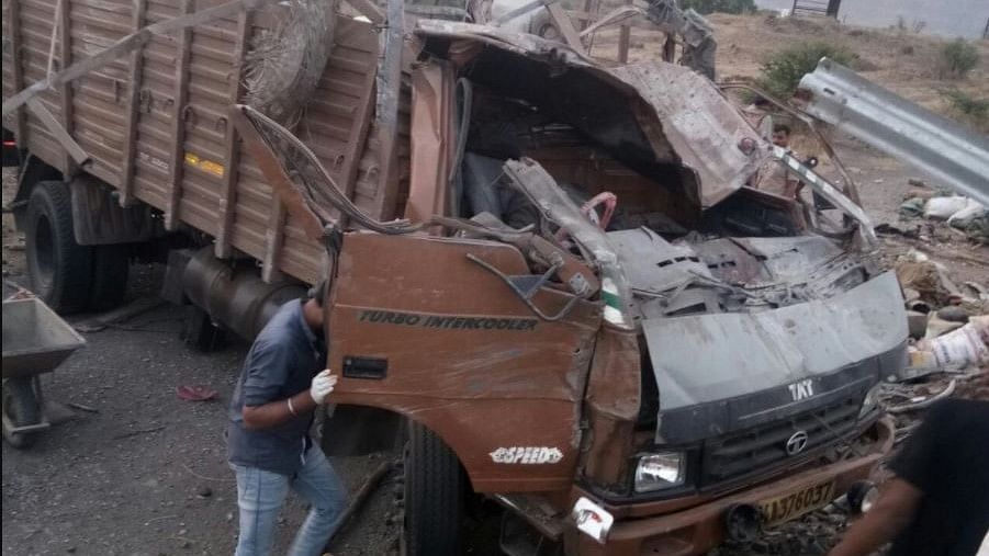 The truck, carrying construction labourers from Bijapur district in Karnataka, was going towards Pune when it met with the accident around 4:30 am on Mumbai-Bengaluru highway.