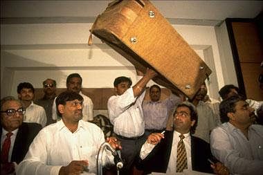 Ahead of Hansal Mehta’s series on the notorious stockbroker, read about India’s first large-scale fraud case.