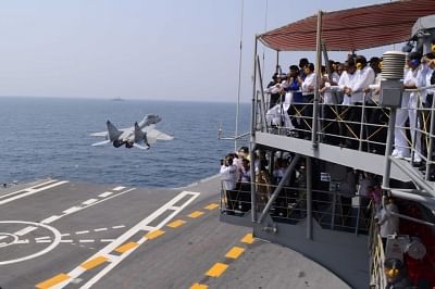 Maharashtra CM views naval exercises in Arabian Sea