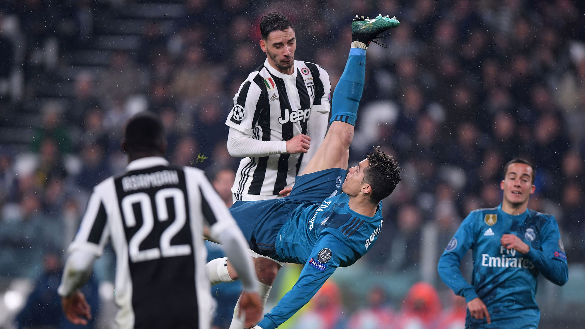 Cristiano Ronaldo scored with a bicycle kick against Juventus the last time the teams met.