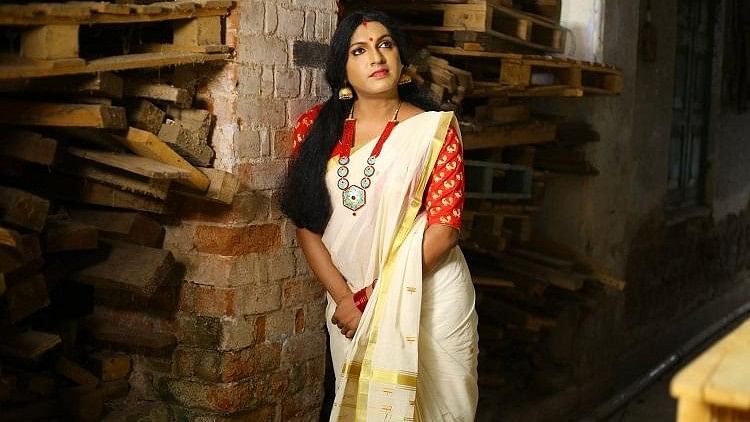 #GoodNews: Kerala Brand Features Trans Model in Sari Ad