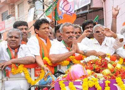 Siddaramaiah, JD-S chief, others file nominations for Karnataka polls