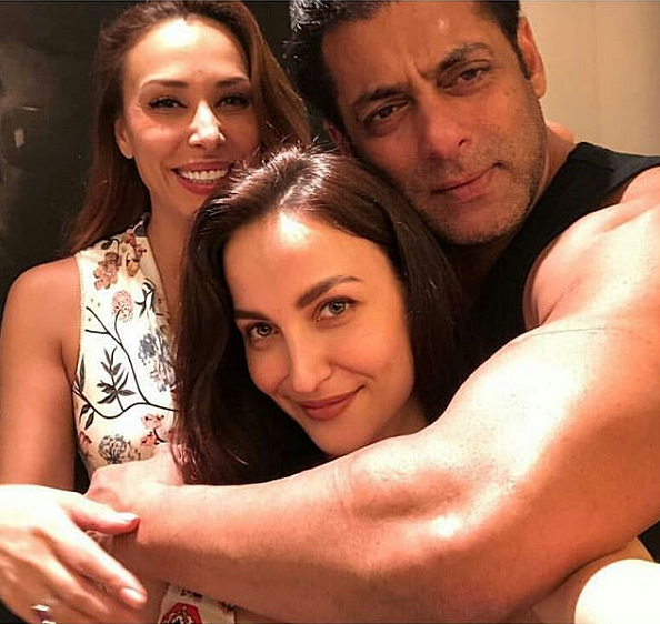 Oops! Elli Avrram Deletes Salman & Iulia’s Pic After Uploading It