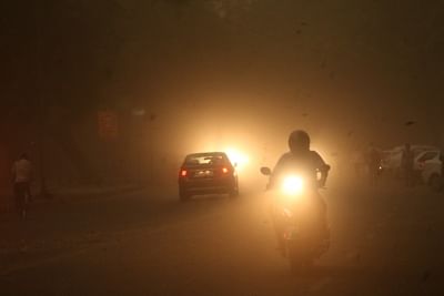 New Delhi: Dust storm hits Delhi on April 6, 2018. (Photo: IANS)
