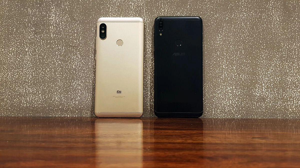 Both the phones comes with metal body design