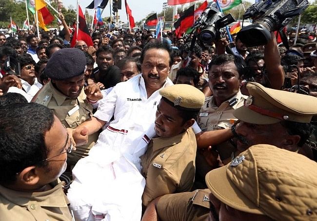 The opposition parties called out a bandh over  Centre’s alleged failure to form the Cauvery Management Board.