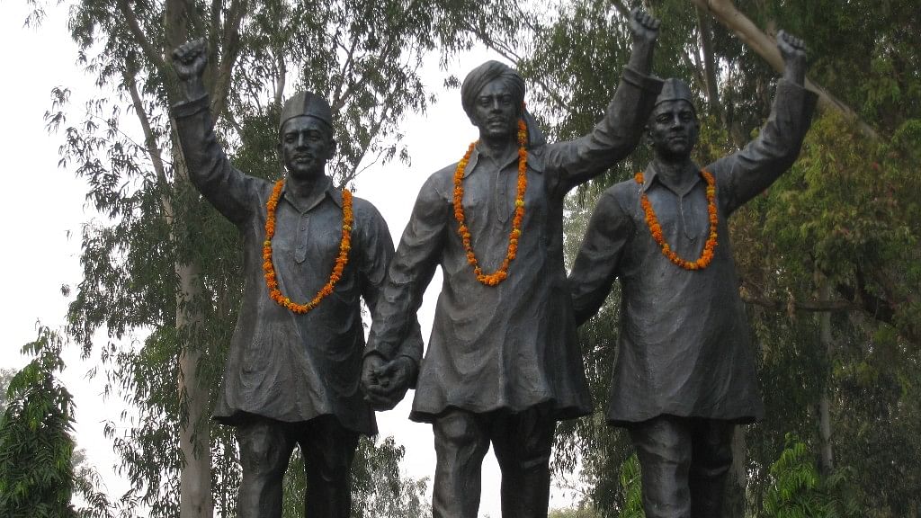 Statues of Bhagat Singh, Rajguru and Sukhdev at the India-Pakistan Border.