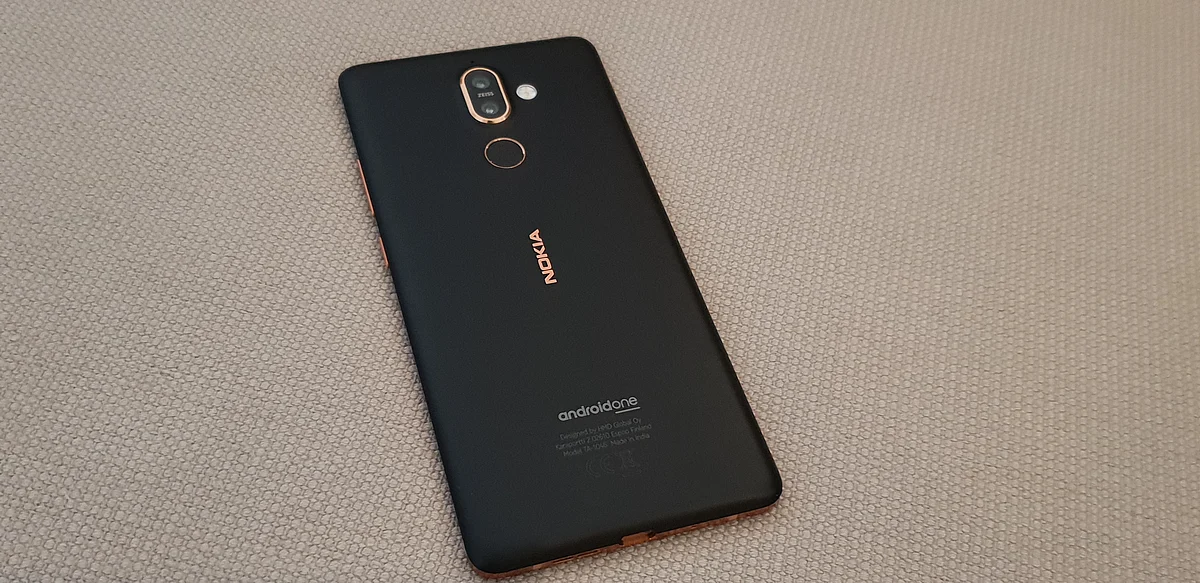 Nokia 7 Plus gets a rugged finish which is neither glossy nor prone to scratches. 