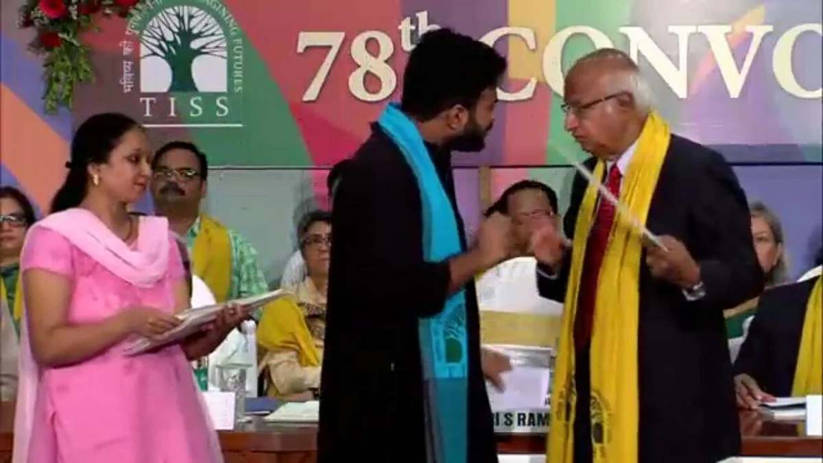 Fahad Ahmad refusing to accept his degree.