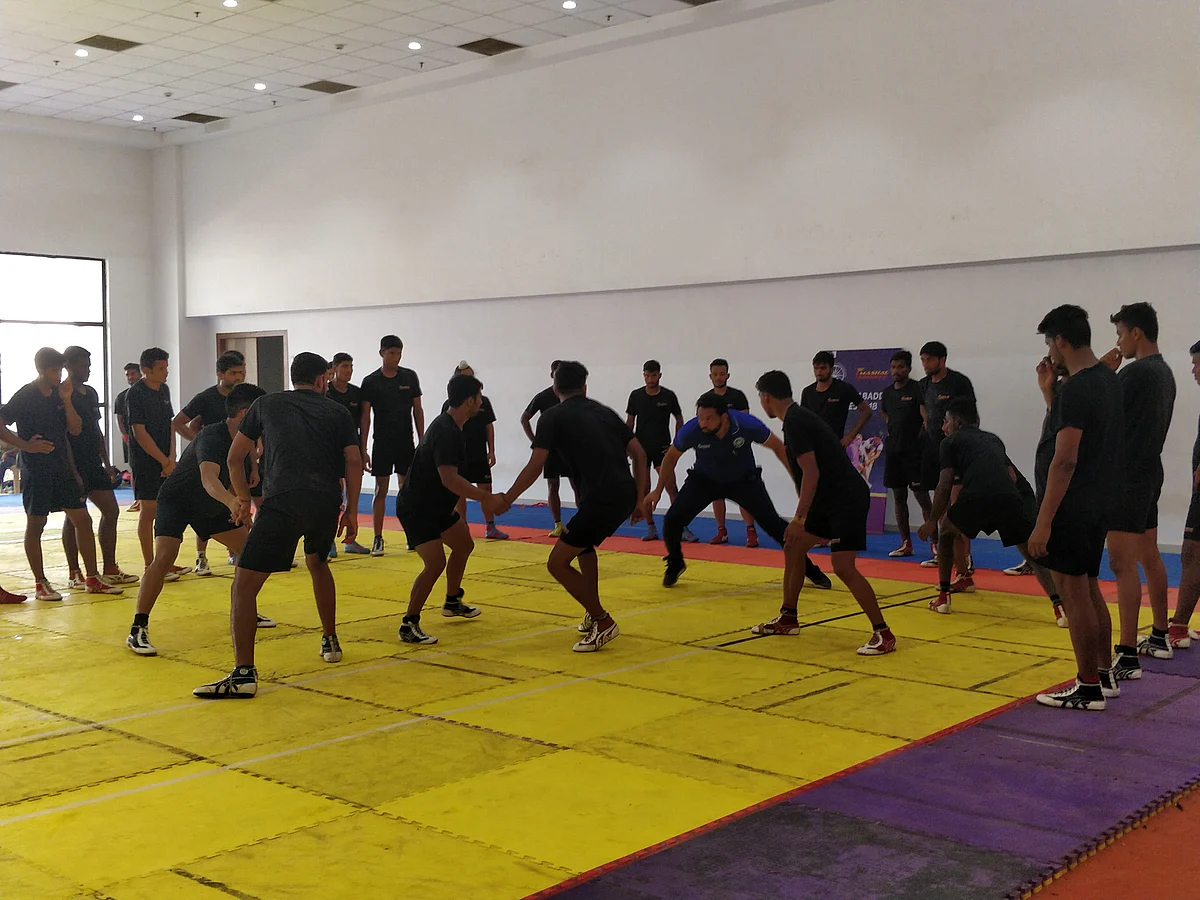 Coach Manpreet Singh training young kabaddi stars at the FKH programme.