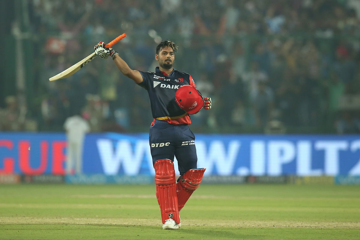 Sunrisers Hyderabad beat Delhi Daredevils by nine wickets in Delhi on Thursday.
