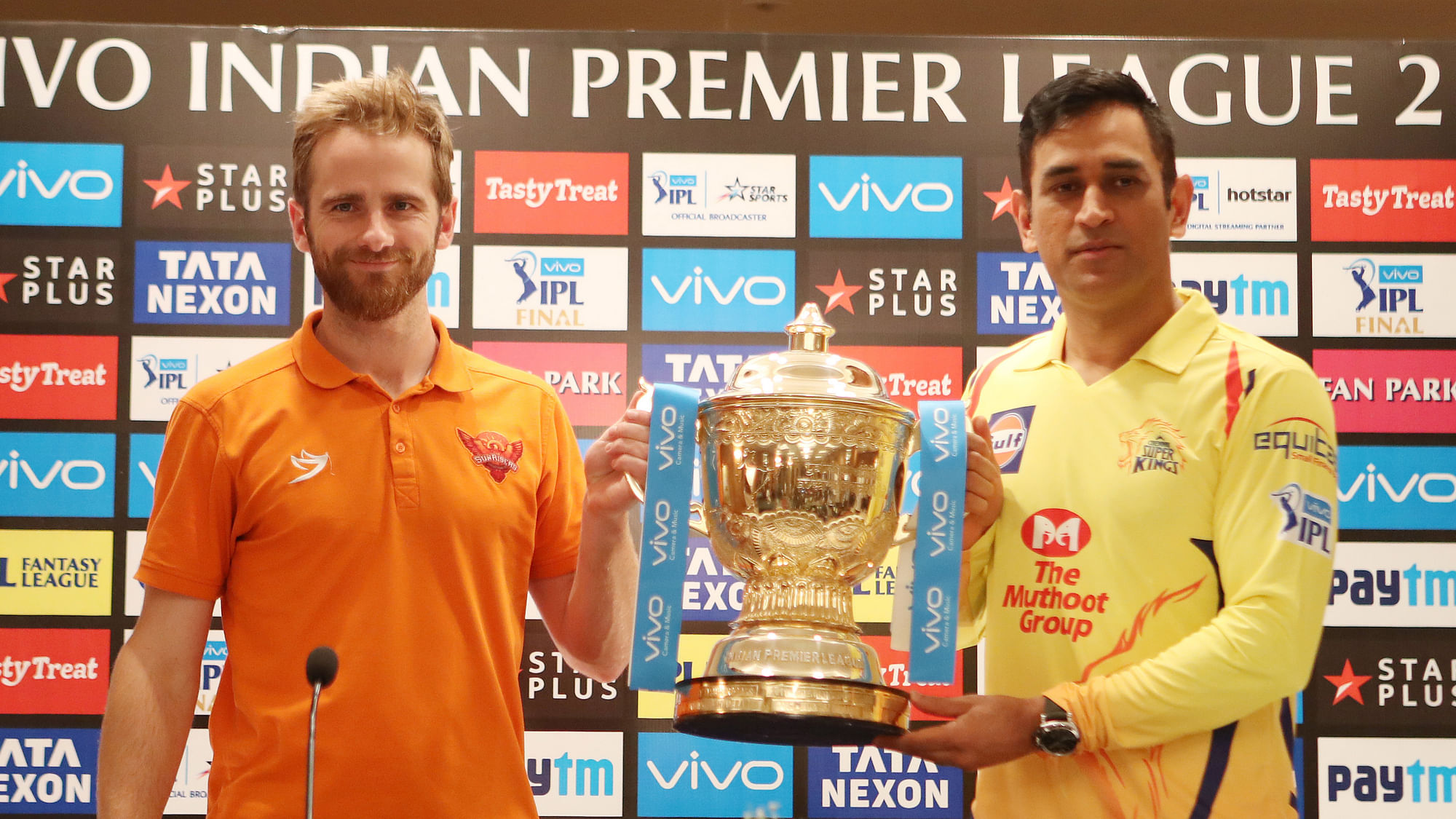 Kane Williamson of the Sunrisers Hyderabad and MS Dhoni of the Chennai Super Kings address the media during the Vivo Indian Premier League 2018 (IPL 2018) pre-final press conference held at the Trident Hotel in Mumbai on the 26th May 2018.