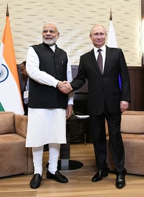 Sochi: Prime Minister Narendra Modi meets Russian President Vladimir Putin in Sochi, Russia on May 21, 2018. (Photo: IANS/MEA)
