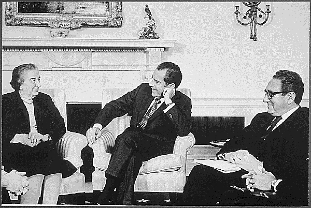 US President Richard Nixon, Secretary of State Henry Kissinger and Israeli Prime Minister Golda Meir, meet in the Oval Office, on 1 March,1973.