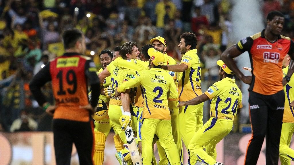 CSK players celebrate after their victory against SRH in the finals of IPL 2018